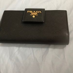 Prada wallet Original